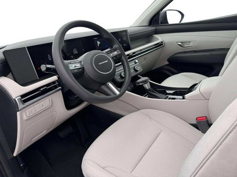 New 2026 Hyundai Tucson SE image 16