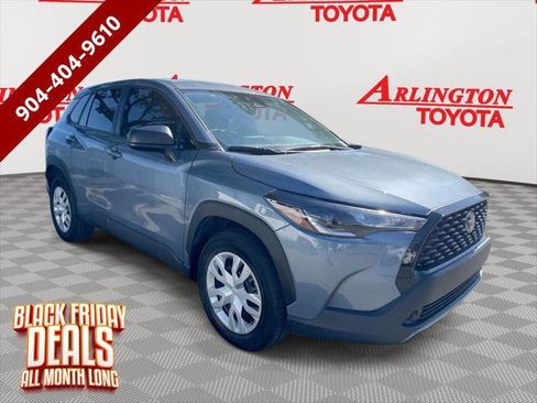 Certified 2024 Toyota Corolla Cross L image 1