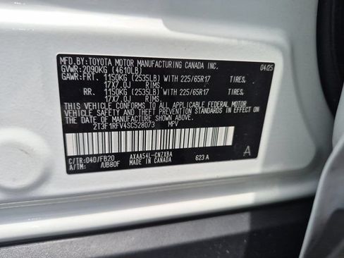 Used 2025 Toyota RAV4 LE AWD/4WD image 35