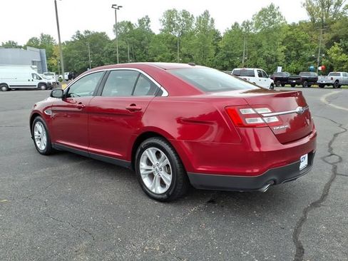 Used 2018 Ford Taurus SEL FWD image 5