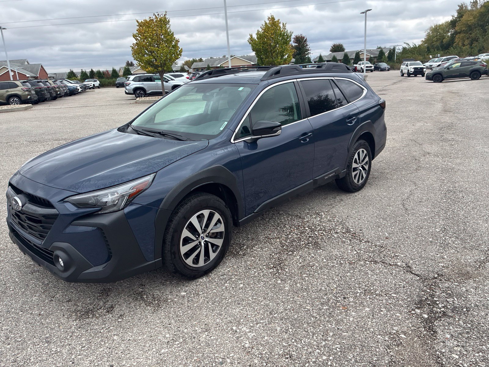 Certified 2025 Subaru Outback Premium AWD/4WD image 41