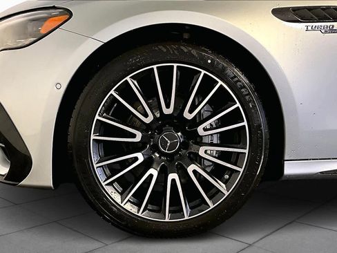New 2026 Mercedes-Benz E 53 AMG e 4MATIC Sedan image 17