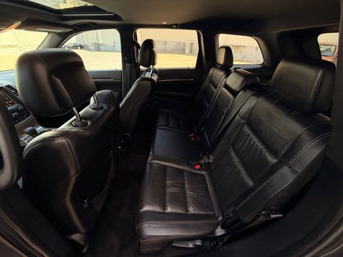 Used 2016 Jeep Grand Cherokee Limited AWD/4WD image 16