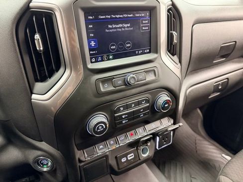 Certified 2025 Chevrolet Silverado 1500 Custom Trail Boss w/ Midnight Edition image 13