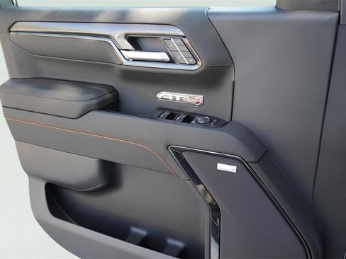 New 2026 GMC Sierra 1500 AT4 w/ AT4 Premium Package image 24