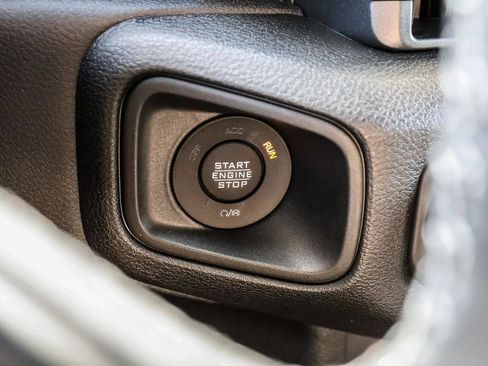 Used 2025 Jeep Wrangler Unlimited Sport AWD/4WD image 24