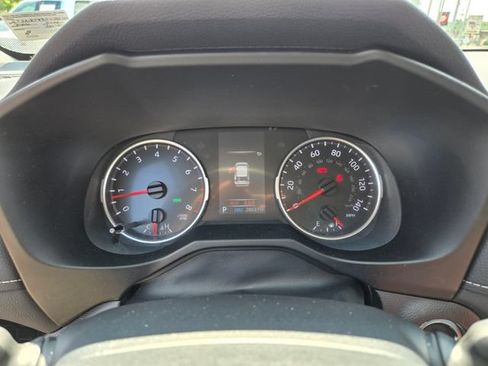 Used 2022 Toyota RAV4 XLE Premium AWD/4WD image 33