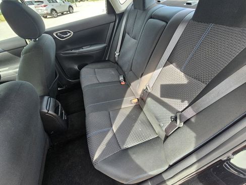 Used 2019 Nissan Sentra SR FWD image 22