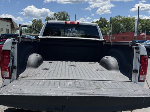 Used 2015 RAM 2500 Big Horn AWD/4WD image 14