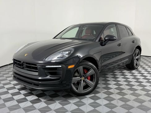 Certified 2026 Porsche Macan S AWD/4WD image 1