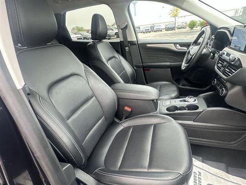 Used 2021 Ford Escape SEL image 23