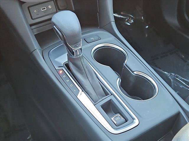 Used 2024 Chevrolet Equinox LT FWD image 18