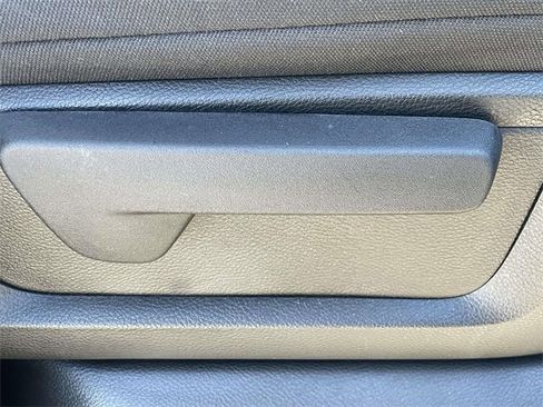 Used 2024 RAM 2500 Big Horn w/ Bed Utility Group image 15