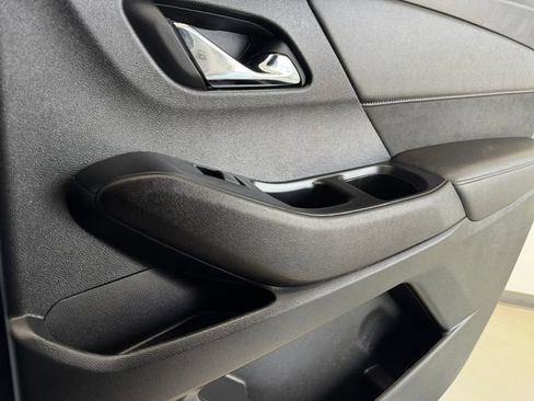 Used 2023 Chevrolet Traverse High Country w/ LPO, Floor Liner Package FWD image 42