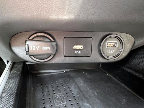 Used 2023 Hyundai Elantra SEL w/ Convenience Package FWD image 24
