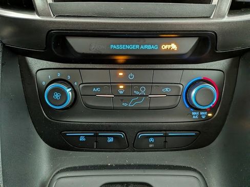 Used 2023 Ford Transit Connect XL image 19