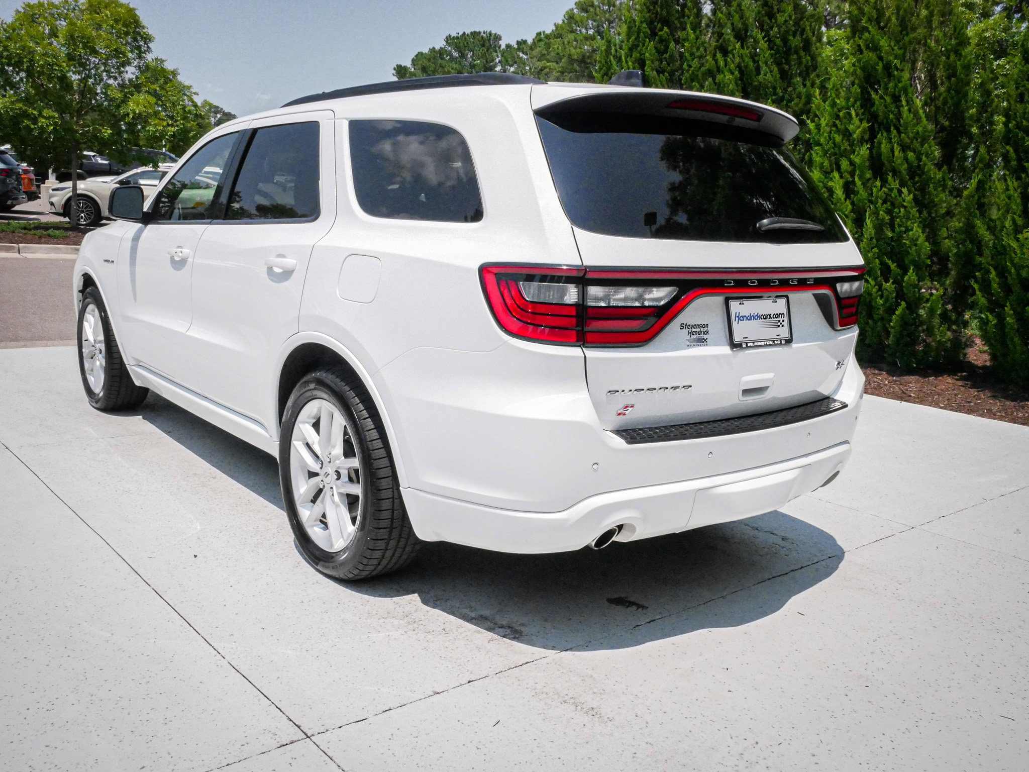 Used 2025 Dodge Durango R/T AWD/4WD image 8