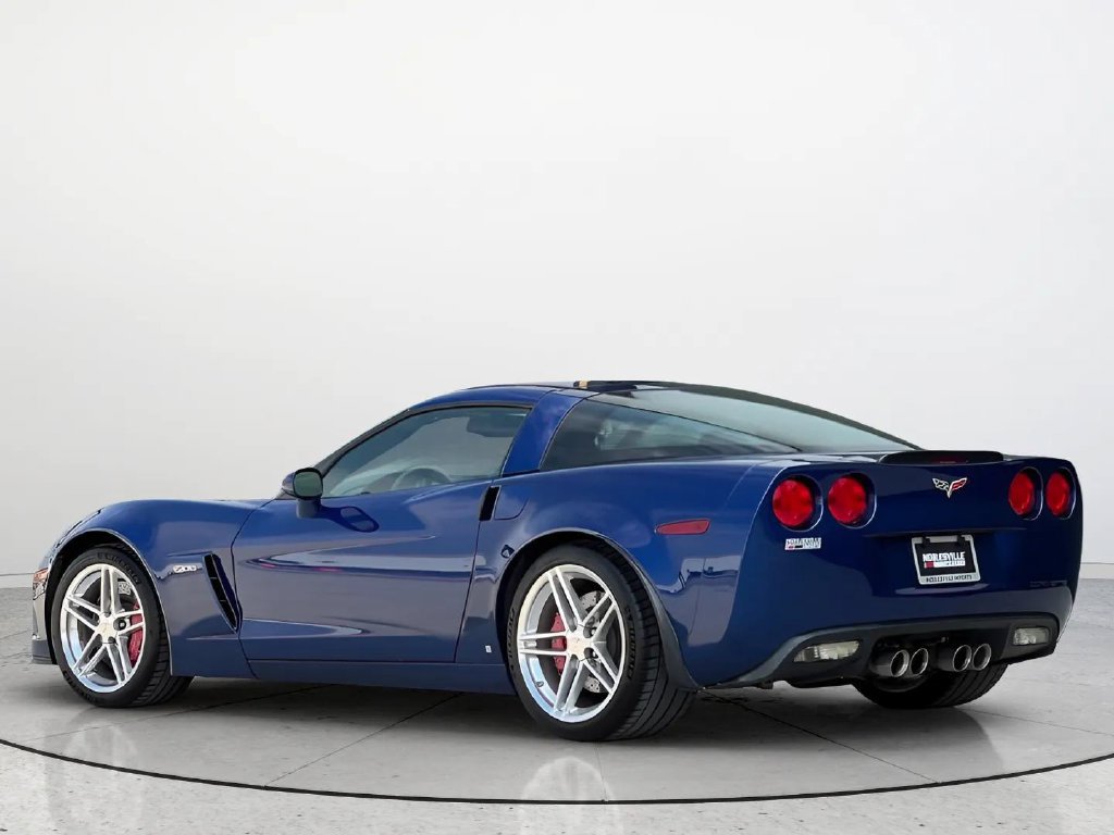Used 2006 Chevrolet Corvette Z06 w/ Preferred Equipment Group RWD image 3