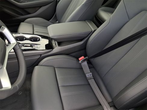 New 2026 Audi A6 Prestige image 18