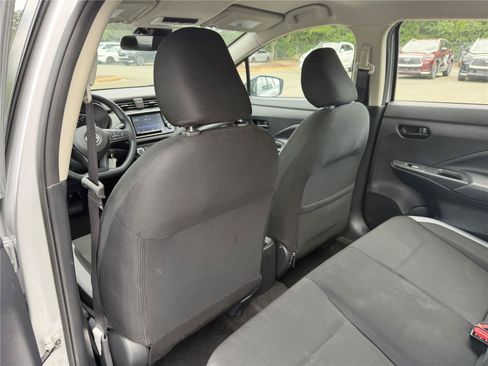 Used 2025 Nissan Versa S w/ Trunk Package FWD image 22