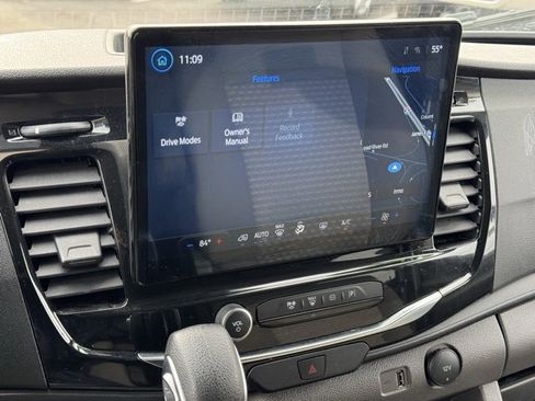 Used 2023 Ford Transit 350 XLT image 21