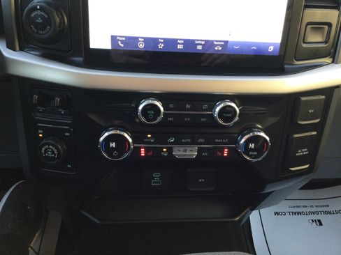 Used 2021 Ford F150 XLT w/ Equipment Group 302A High image 13