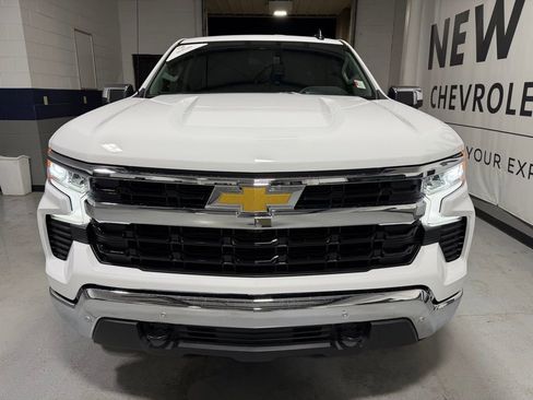 New 2026 Chevrolet Silverado 1500 LT w/ Z71 Off-Road Package AWD/4WD image 36