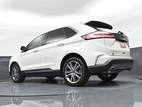 Certified 2024 Ford Edge Titanium AWD/4WD image 33