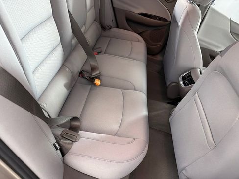 Used 2023 Chevrolet Malibu LT image 22