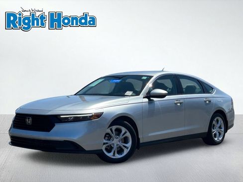 Certified 2025 Honda Accord LX image 1