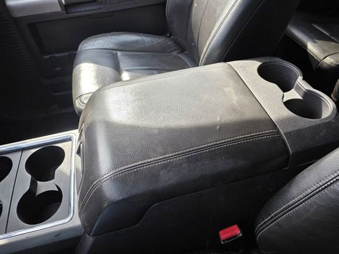 Used 2015 Ford F350 Lariat image 41