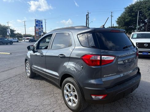 Used 2020 Ford EcoSport SE w/ SE Convenience Package FWD image 5