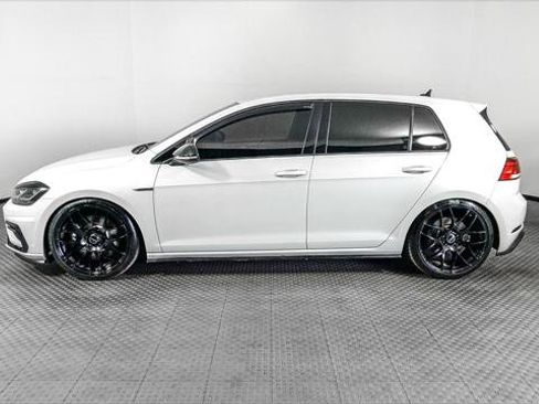 Used 2018 Volkswagen Golf R 4-Door AWD/4WD image 3