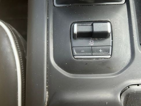 Used 2024 GMC Sierra 1500 AT4X image 20