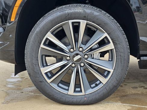 New 2026 Cadillac Escalade ESV Sport AWD/4WD image 12