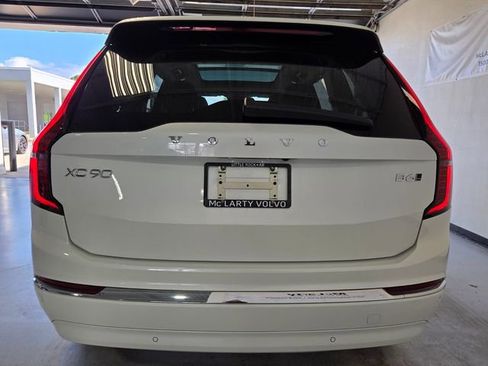 New 2026 Volvo XC90 B6 Ultra w/ Protection Package AWD/4WD image 4