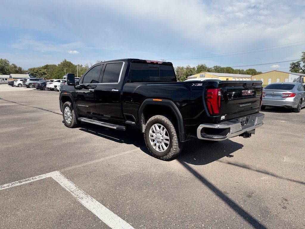 Used 2024 GMC Sierra 2500 SLT w/ Texas SLT Premium Package AWD/4WD image 5