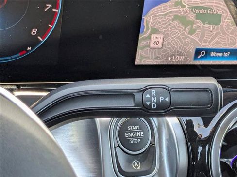 Used 2023 Mercedes-Benz GLB 250 image 12