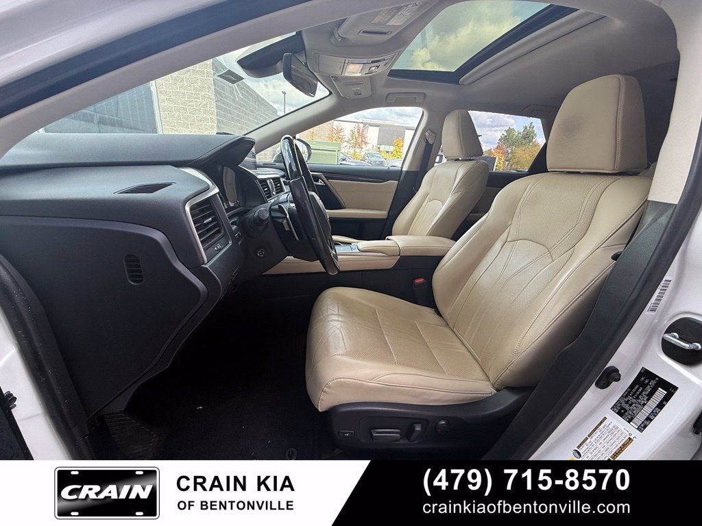 Used 2022 Lexus RX 350L Luxury w/ Accessory Package (Z1) FWD image 21