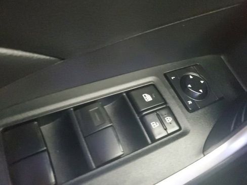 Used 2021 Toyota RAV4 XLE image 25