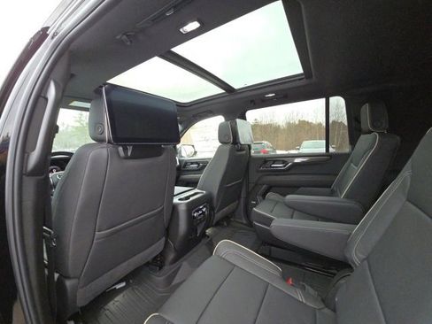 New 2026 GMC Yukon XL Elevation w/ Elevation Premium Package image 26