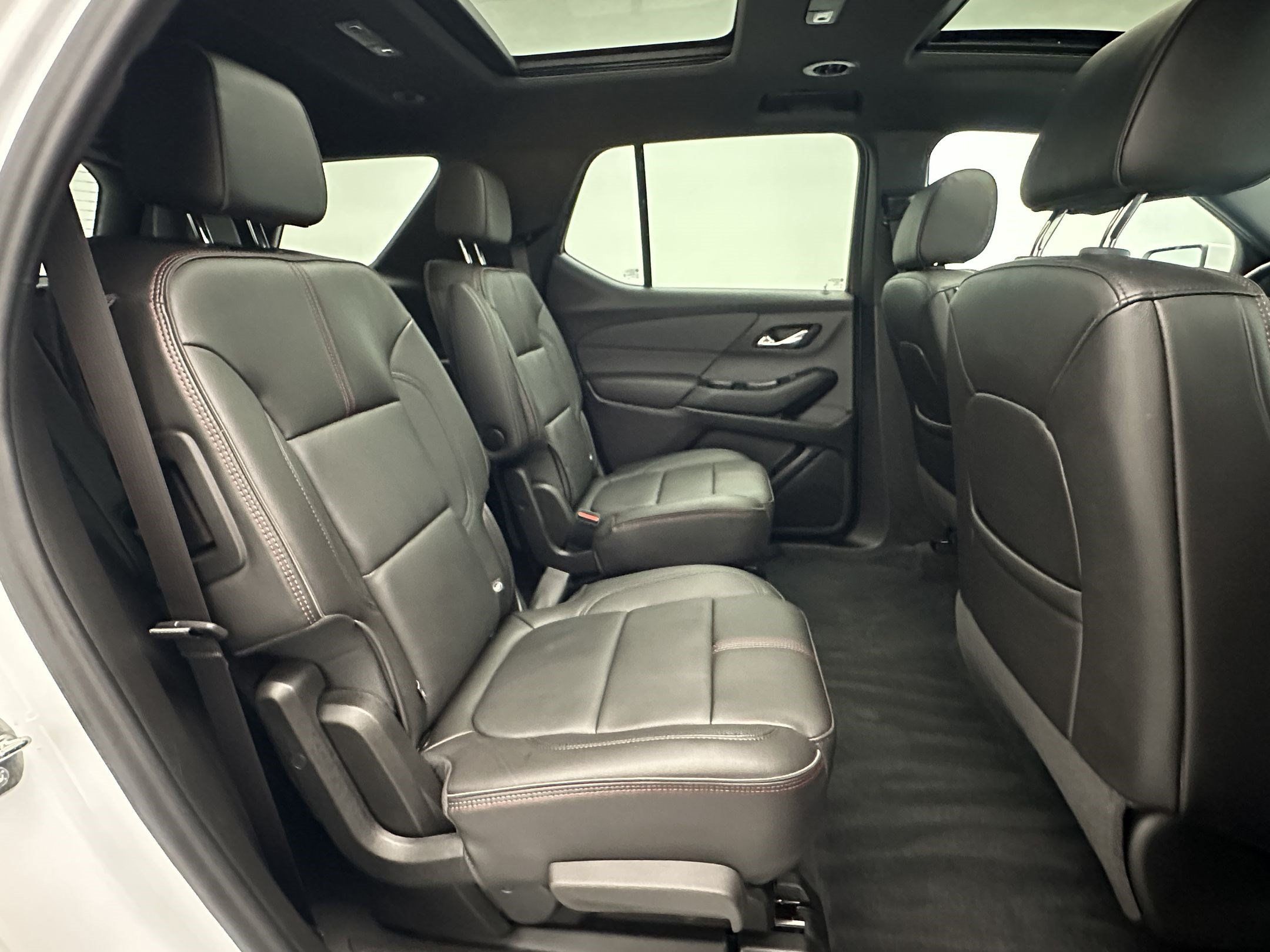 Certified 2023 Chevrolet Traverse RS AWD/4WD image 32