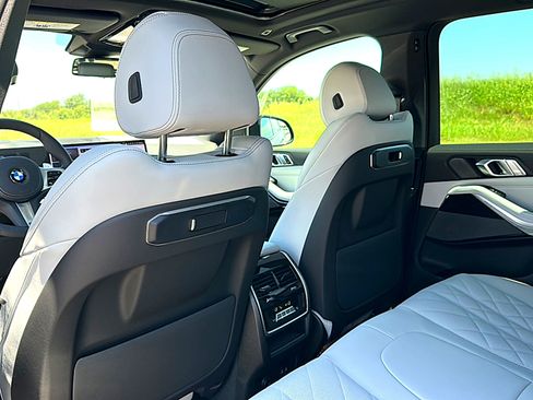 New 2026 BMW X5 sDrive40i w/ M Sport Package RWD image 15
