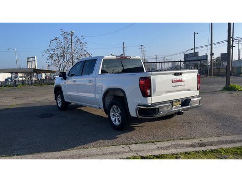 Used 2023 GMC Sierra 1500 SLE image 9