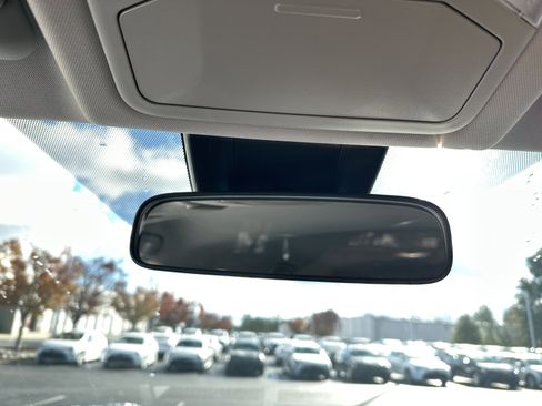 Certified 2025 Toyota RAV4 XLE image 27