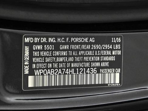 Used 2017 Porsche Panamera 4S image 26