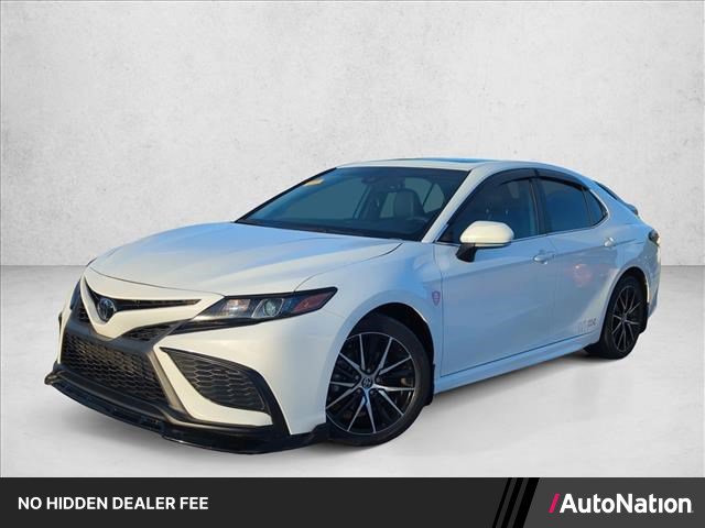 Used 2024 Toyota Camry SE w/ Convenience Package FWD image 1