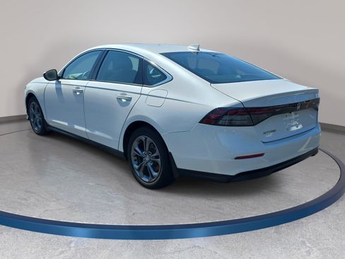 Used 2023 Honda Accord EX image 7