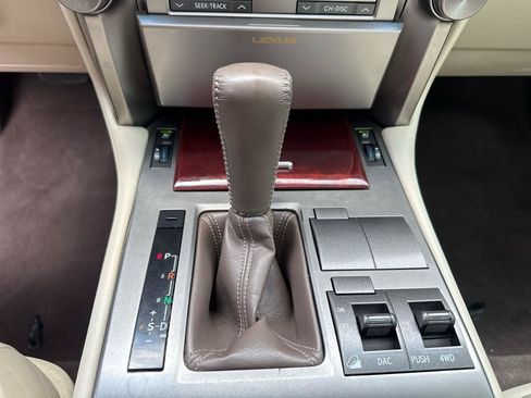 Used 2013 Lexus GX 460 w/ Comfort Plus Pkg AWD/4WD image 17