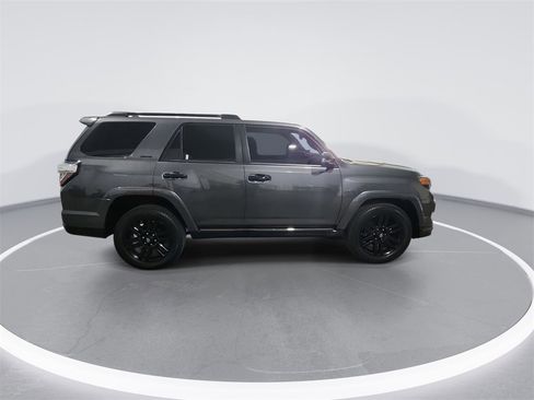 Used 2021 Toyota 4Runner Nightshade image 9
